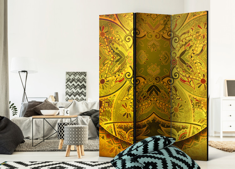 Room Divider Mandala: Golden Strength - ethnic mandala in Zen motif in golden color 98122 additionalImage 4