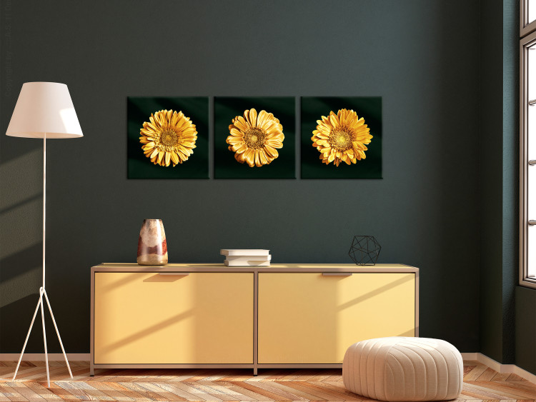 Canvas Golden sunflowers - glamour style triptych with golden flowers 132132 additionalImage 3