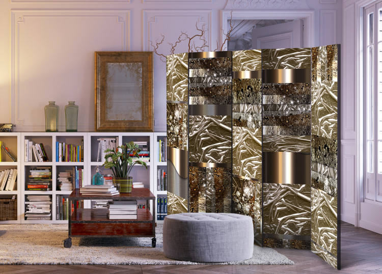 Room Separator Aurea Mediocritas II - metallic texture with a motif of golden glow 95432 additionalImage 2