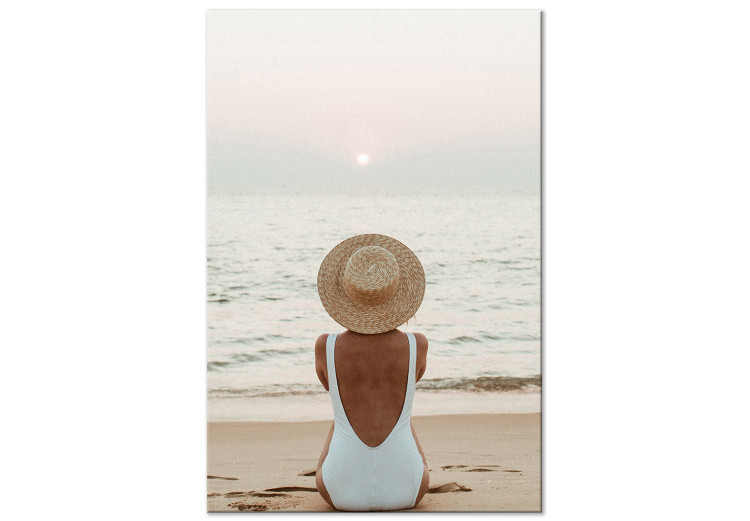 Canvas Art Print Woman in hat on the beach - Marine landscape with sunset 135852