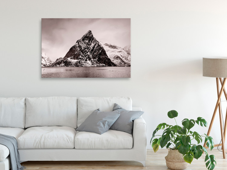 Canvas Print Inaccessible mountain - a photograph of a snow-capped peak in water 115162 additionalImage 3