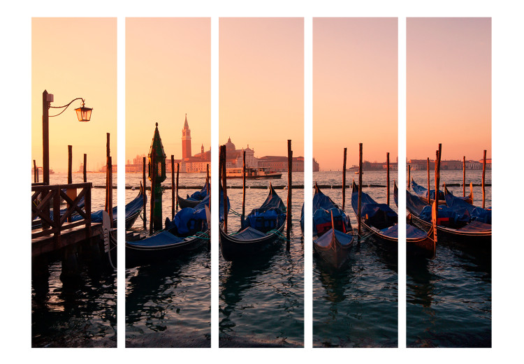 Room Divider Screen Into the Unknown with a Gondola II (5-piece) - boats against the backdrop of a sunset 124162 additionalImage 3
