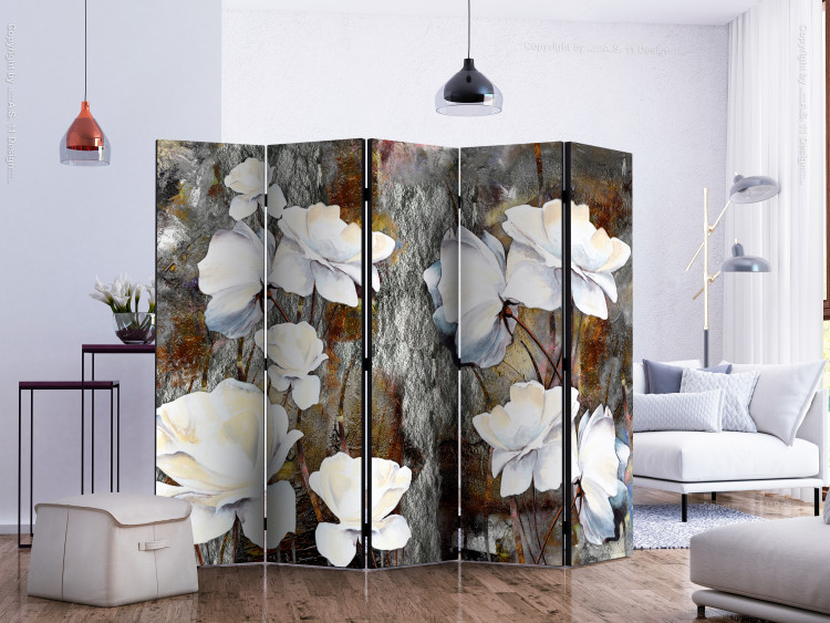 Folding Screen Small Gesture II (5-piece) - composition in white flowers on a dark background 132762 additionalImage 2