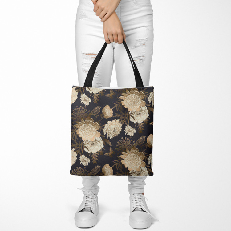 Shopping Bag Bouquet of the night - an elegant floral composition in shades of gold 149272 additionalImage 2