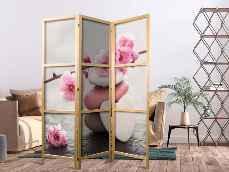 Folding Screen Zen Flowers - colorful stones and pink plants on a wooden table 96072 additionalImage 8