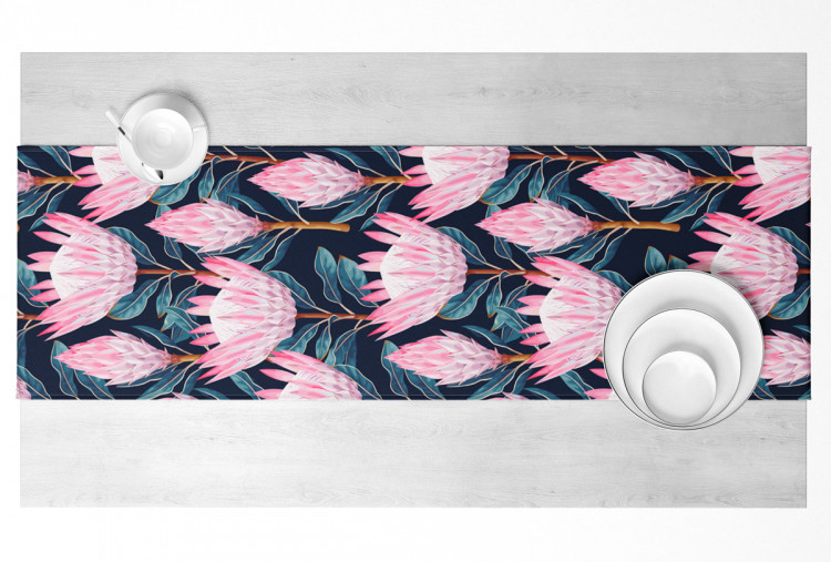 Table Runner Fabulous buds - composition with pink flowers on a dark background 147682 additionalImage 3