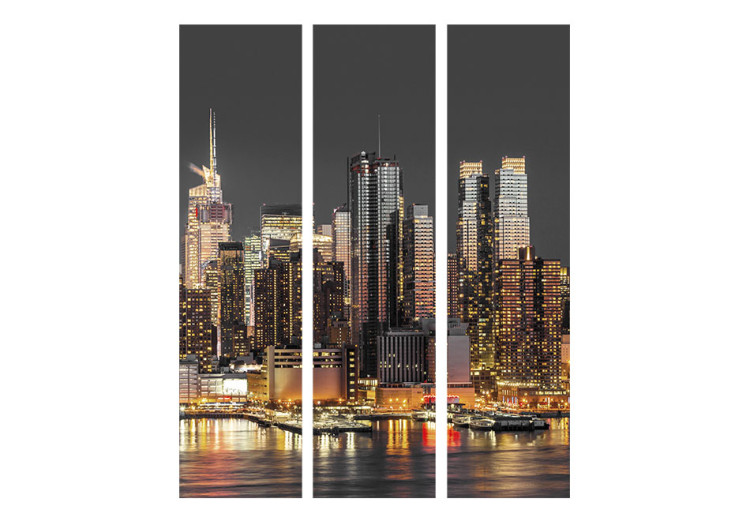 Folding Screen New York at Dusk - skyline of glowing New York City architecture 95582 additionalImage 3