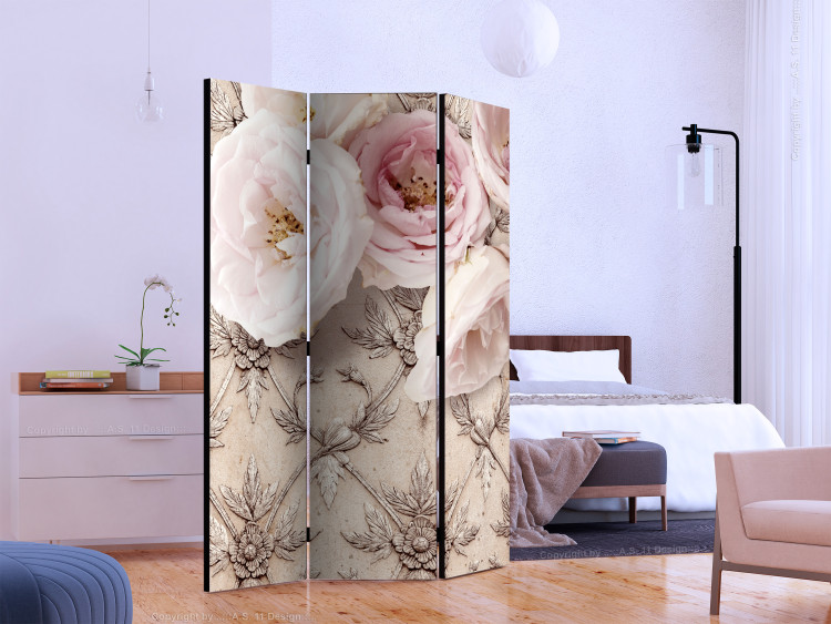 Room Divider Screen Romantic Beige (3-piece) - composition in roses on a patterned background 132792 additionalImage 2