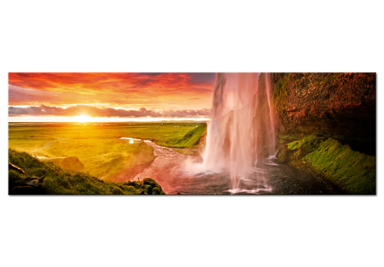 Canvas Summer in Iceland (1-piece) - Picturesque Mountain Landscape and Waterfall 106203