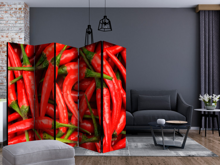 Room Divider Chili Pepper - Background II (5-piece) - composition in red vegetables 133303 additionalImage 4
