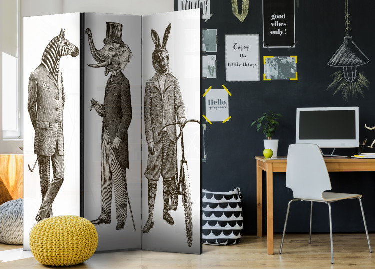 Folding Screen Elegant Zoo - men with heads of wild animals in retro motif 95333 additionalImage 2