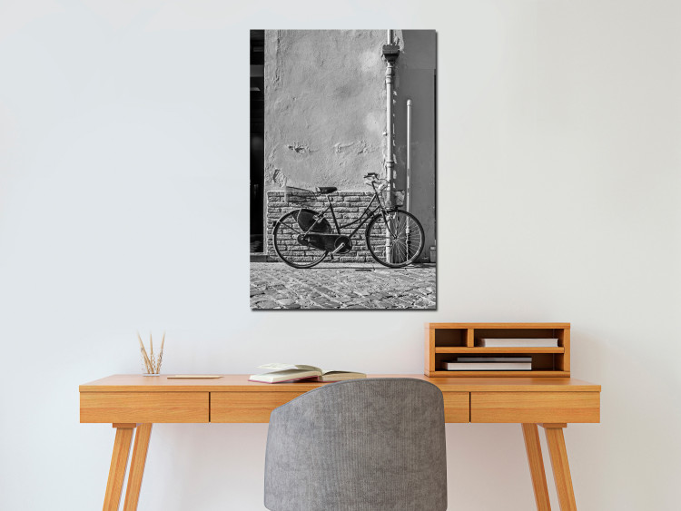 Canvas Art Print City bike - a vehicle in a retro district in black and white 117743 additionalImage 3