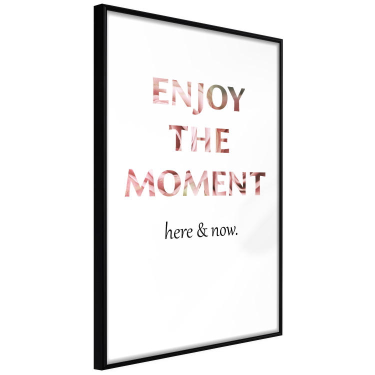 Poster Enjoy the Moment - English text with a pink motif on a white background 122943 additionalImage 12