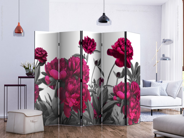 Room Separator Luxuriant meadow II (5-piece) - intensely pink flowers on a gray meadow 132653 additionalImage 2