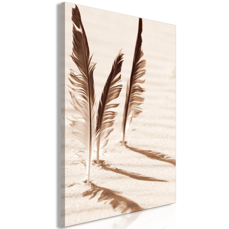 Canvas Three feathers - black and white image of three bird feathers 135273 additionalImage 2