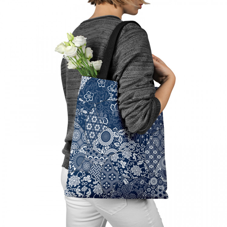 Shopping Bag Floral mosaic - composition in shades of blue and white 147583 additionalImage 3