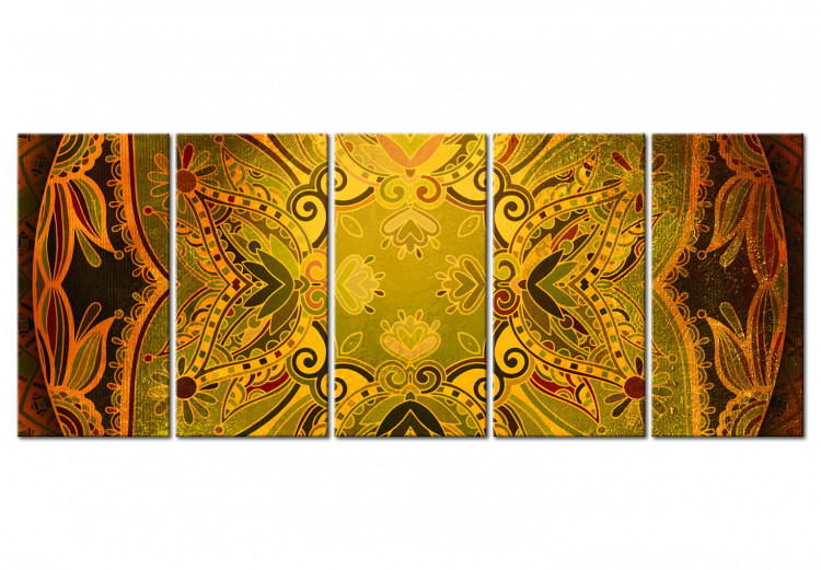 Canvas Oriental pattern - a fragment of a mandala in warm autumn colors 104993