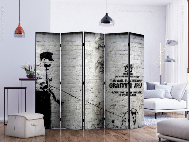 Folding Screen Banksy - Graffiti Area II (5-piece) - policeman and dog on mural 133314 additionalImage 2