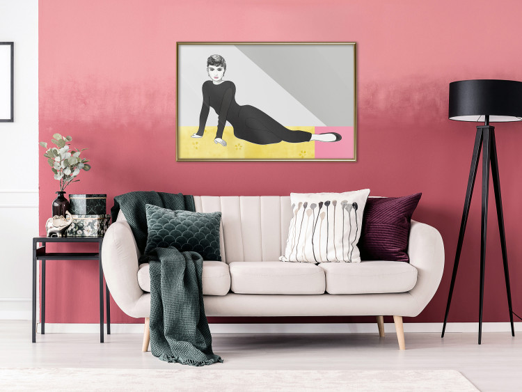 Poster Beautiful Audrey - composition with the figure of a famous woman against an abstract background 117544 additionalImage 5
