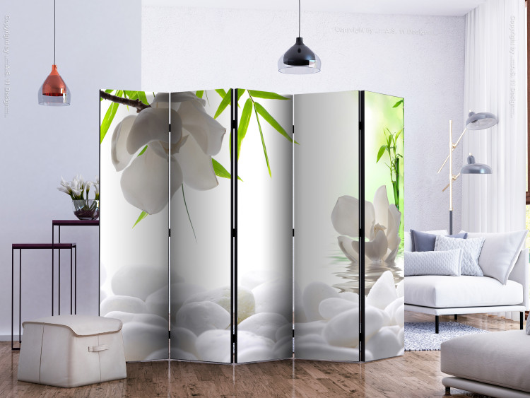 Room Divider Screen Lake of Silence II (5-piece) - white stones and flowers in zen style 133044 additionalImage 2