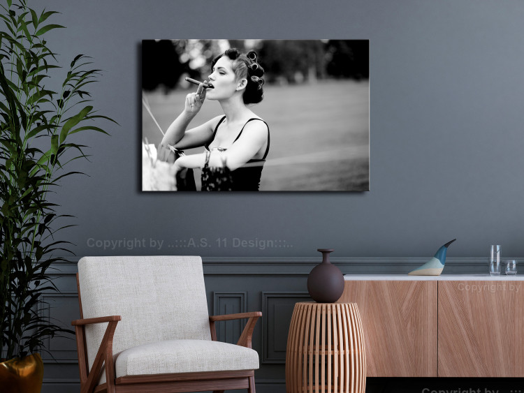 Canvas Art Print Mischievous Charm (1-part) - Woman with Cigar on Black and White 114554 additionalImage 3