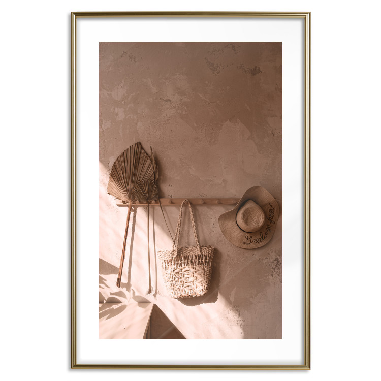 Wall Poster Tourist Composition - hat against a wall in a uniform texture 134764 additionalImage 16