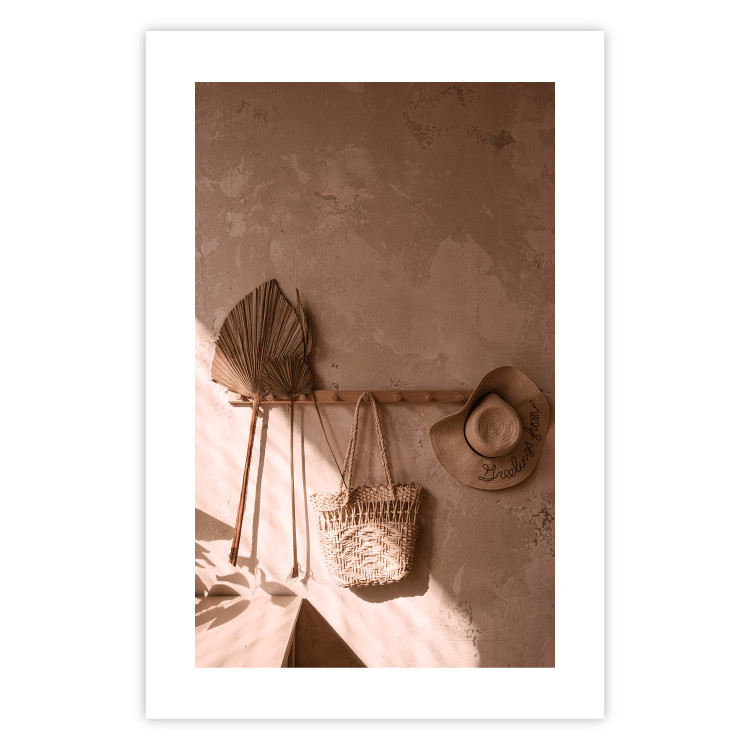 Wall Poster Tourist Composition - hat against a wall in a uniform texture 134764 additionalImage 25