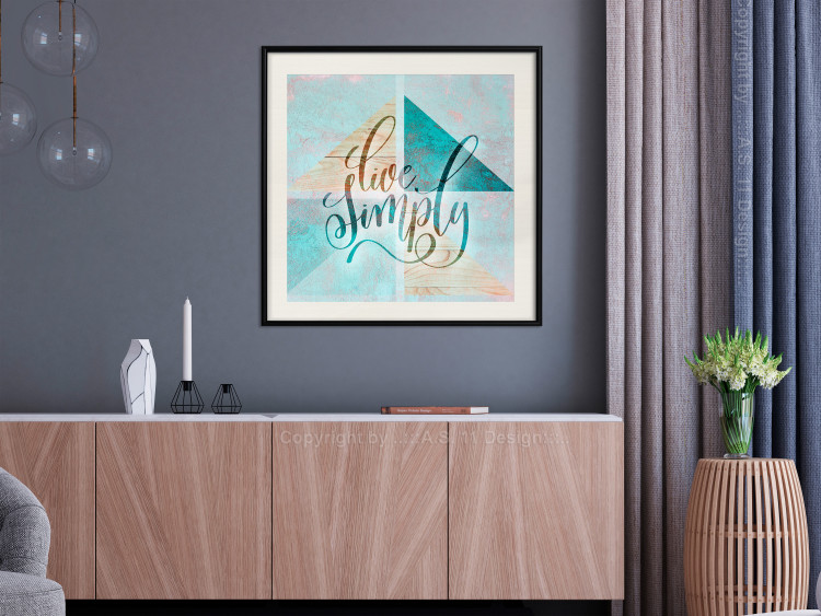 Poster Live simply (square) - English text on a background with triangles and wood 116374 additionalImage 18