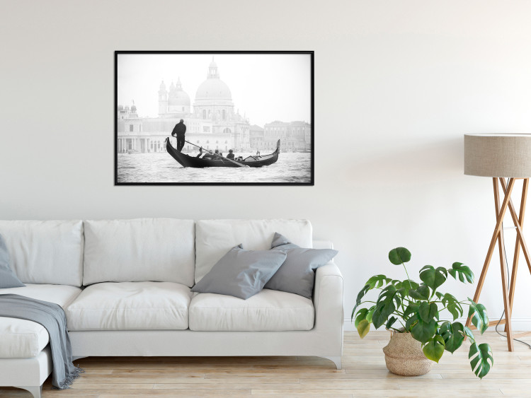 Poster Gondola Ride - photograph of Venice architecture in black and white motif 123984 additionalImage 5
