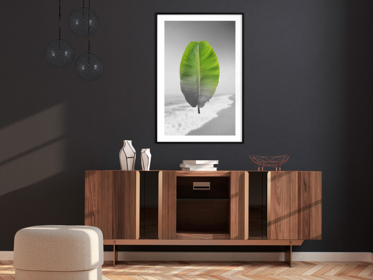 Poster Banana Leaf - Green tropical plant on a gray landscape 114394 additionalImage 6