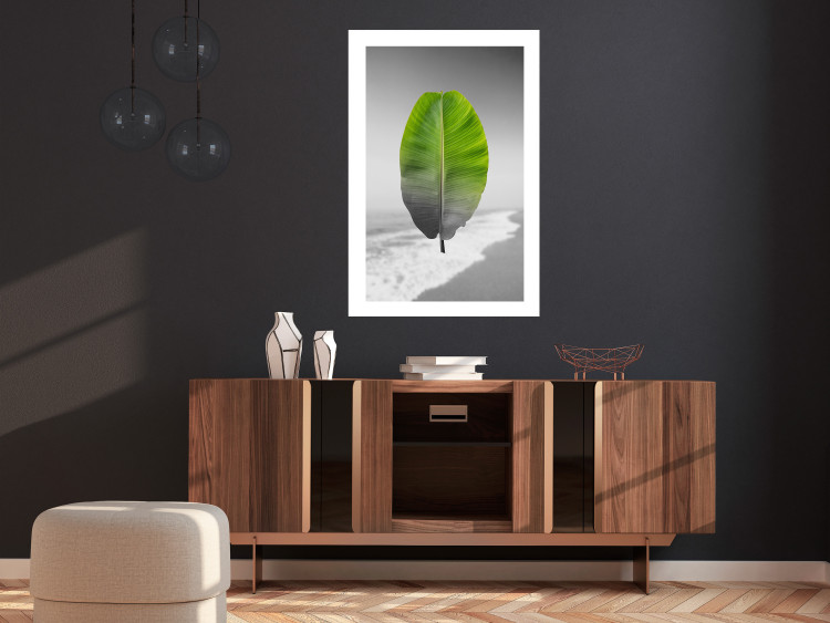 Poster Banana Leaf - Green tropical plant on a gray landscape 114394 additionalImage 4