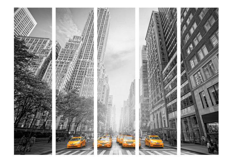 Room Separator New York - Yellow Taxis II (5-piece) - cars against the cityscape 132994 additionalImage 3