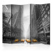 Room Separator New York - Yellow Taxis II (5-piece) - cars against the cityscape 132994
