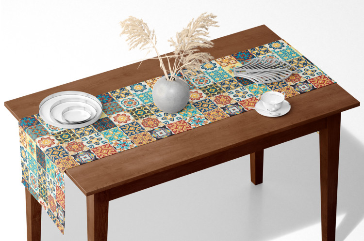 Table Runner Spanish arabesque - a motif inspired by patchwork-style ceramics 147315 additionalImage 3