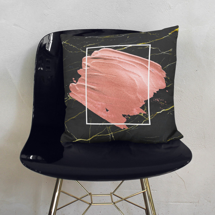 Decorative Microfiber Pillow Pearl pink - an abstract composition on black marble background cushions 146825 additionalImage 3