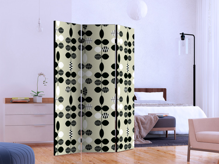 Room Divider Black and White Dots (3-piece) - geometric pattern on a light background 124335 additionalImage 2