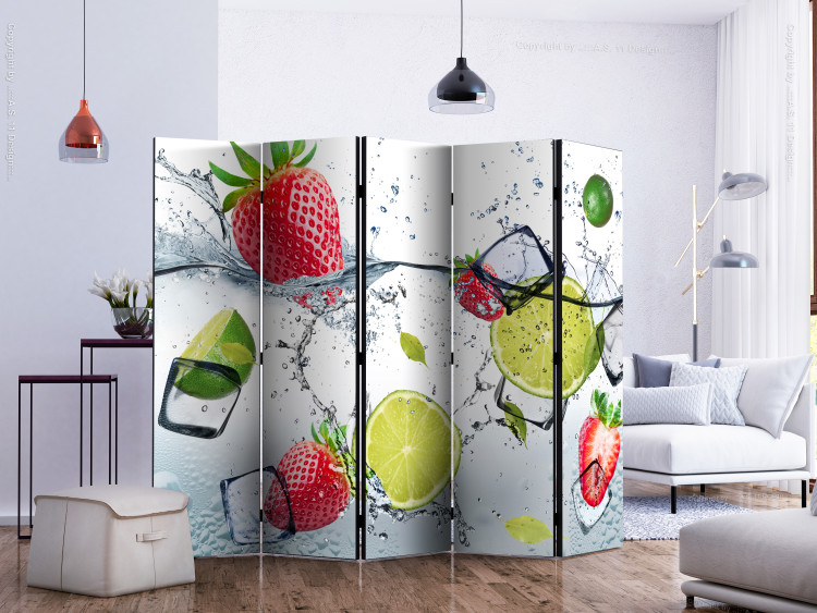 Room Divider Screen Fruit Cocktail II (3-piece) - juicy composition in strawberries 133235 additionalImage 2