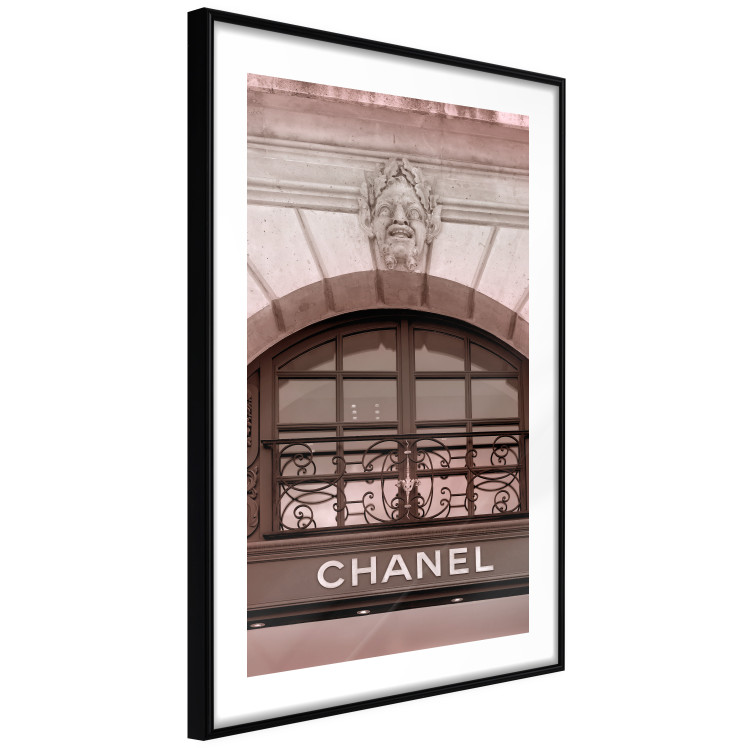 Poster Chanel Boutique - building architecture with the fashion company's name and sculpture 125755 additionalImage 11