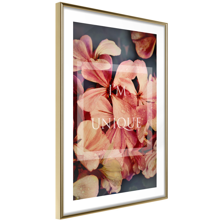 Poster I'm unique - English text on a background of colorful flower petals 114375 additionalImage 6