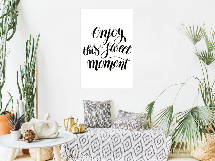 Wall Poster Enjoy This Sweet Moment - black English text on a solid background 114675 additionalImage 20