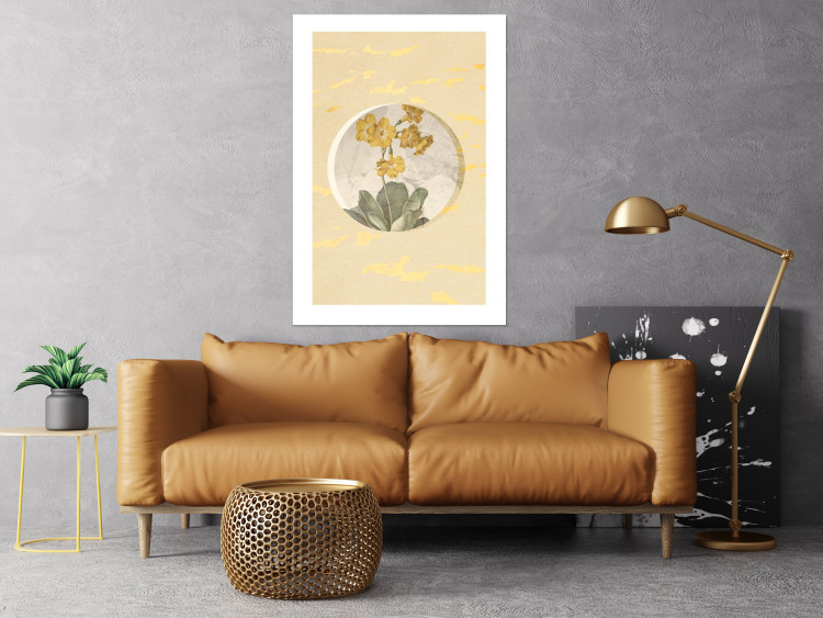 Poster Flower in Circle - plant composition on a background in shades of yellow and gold 116675 additionalImage 4