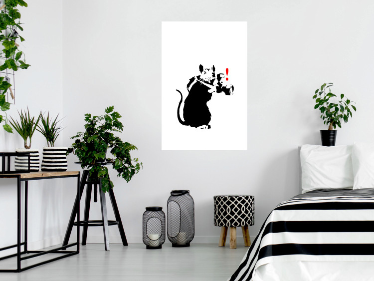 Poster Rat Photographer - black and white Banksy-style graffiti with an animal 118775 additionalImage 4