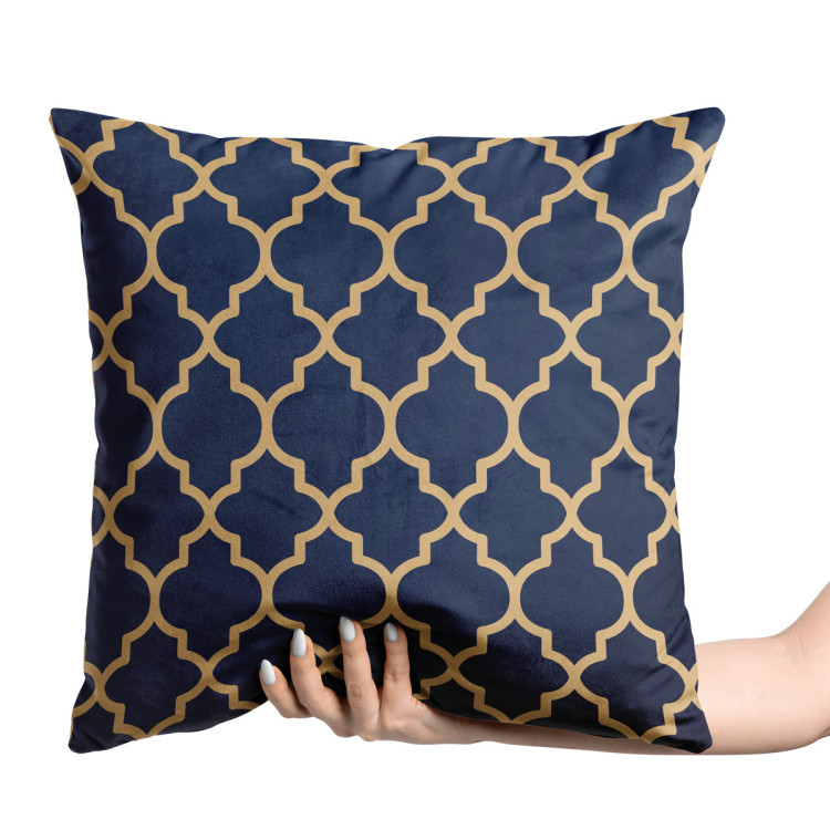 Decorative Velor Pillow Gold arabesques - a geometric pattern in an oriental style 147085 additionalImage 2