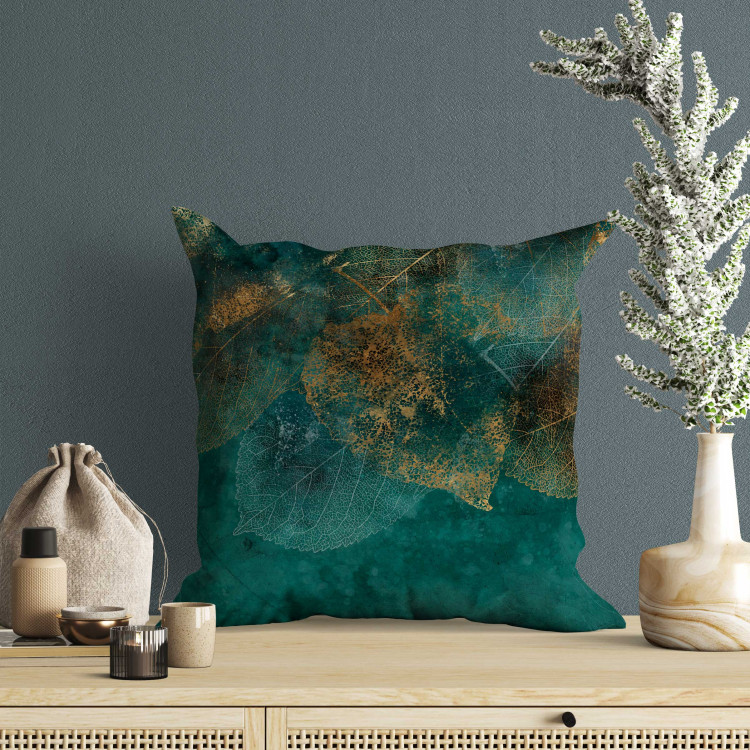 Decorative Microfiber Pillow Reflection of Leaves - An Elegant Composition With a Delicate Outline of Plants 151385 additionalImage 5