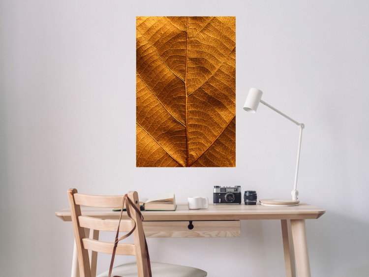 Poster Autumn Leaf - golden texture of a leaf with intricate details 123795 additionalImage 23