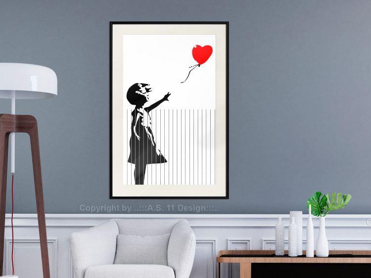Poster Shredded Banksy - black and white girl releasing a red balloon 132495 additionalImage 22