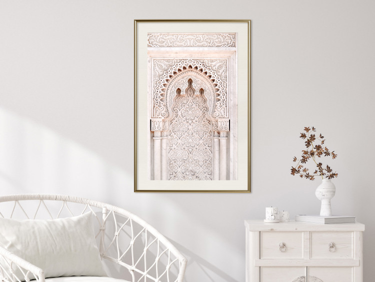 Poster Lacy Radiance - beige architecture of a column adorned with ornaments 129506 additionalImage 22