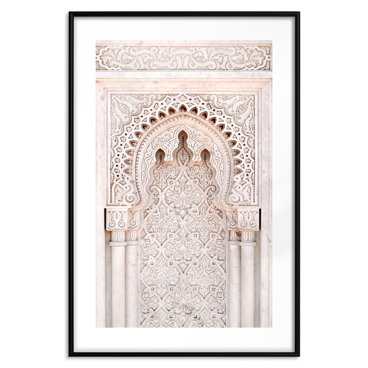 Poster Lacy Radiance - beige architecture of a column adorned with ornaments 129506 additionalImage 15