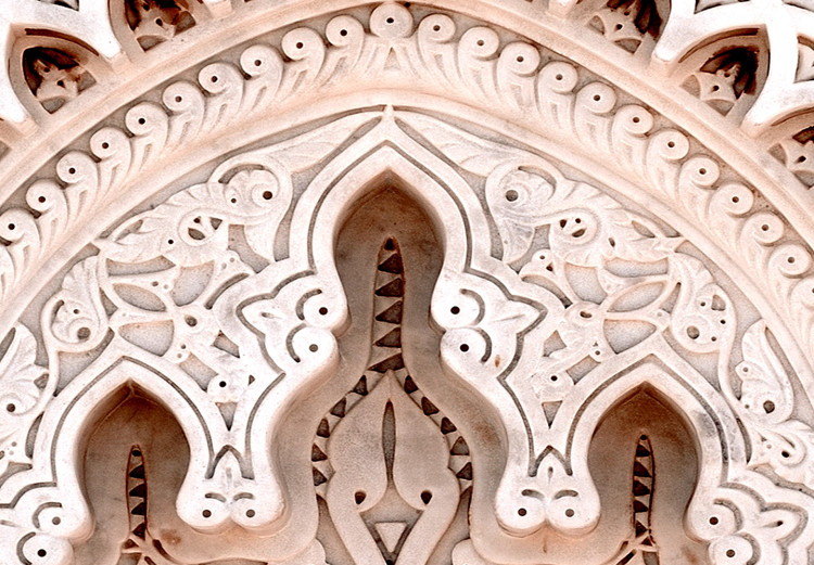 Poster Lacy Radiance - beige architecture of a column adorned with ornaments 129506 additionalImage 11