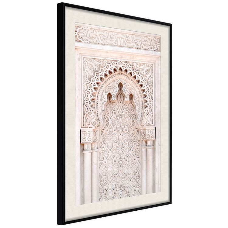 Poster Lacy Radiance - beige architecture of a column adorned with ornaments 129506 additionalImage 2